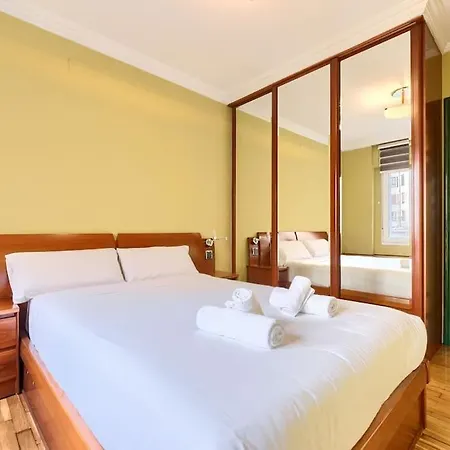 San Mamés Football&parking Apartamento *