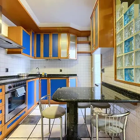 San Mamés Football&parking Apartamento *